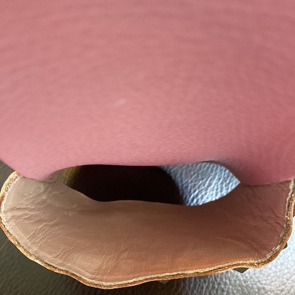 VALENTINO ROCKSTUD ACCENTS SLIDES - Picture 15 of 16